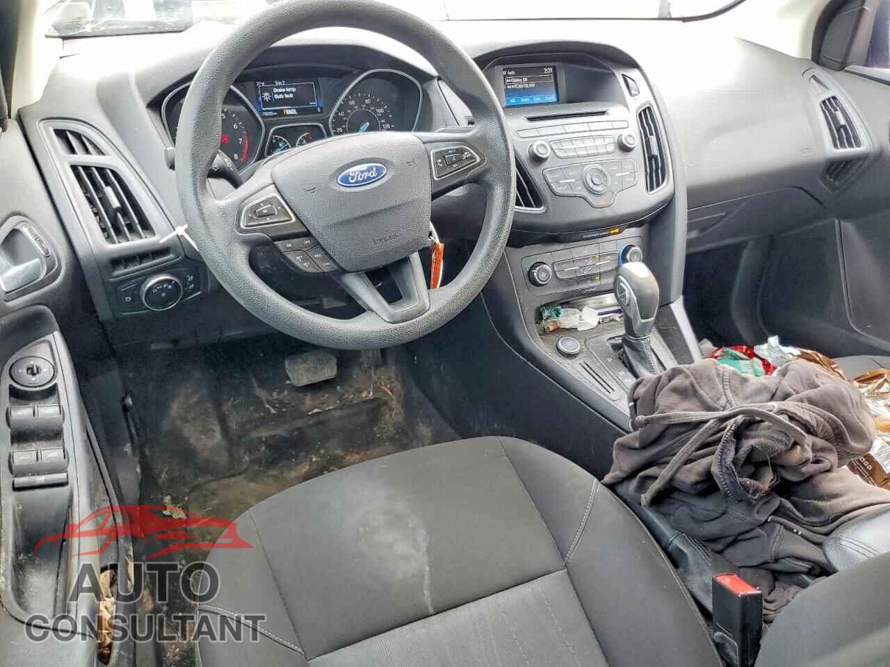 FORD FOCUS 2015 - 1FADP3F2XFL297623