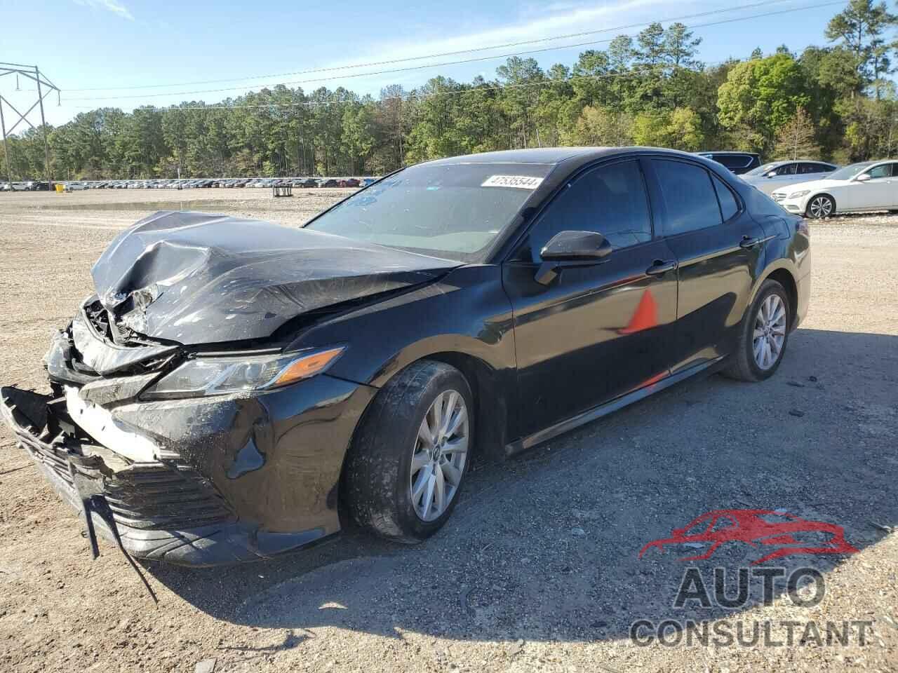 TOYOTA CAMRY 2018 - 4T1B11HK5JU079530