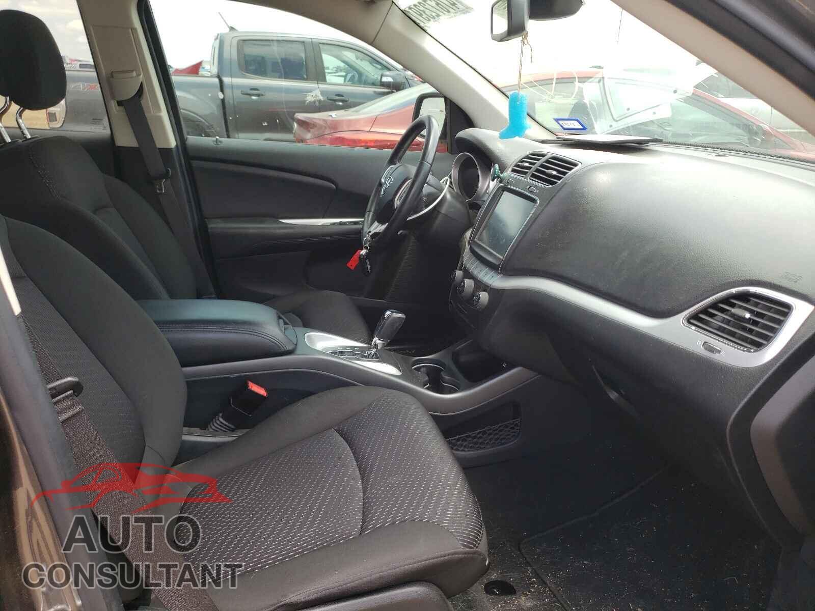 DODGE JOURNEY 2019 - 3C4PDCBB1KT867545