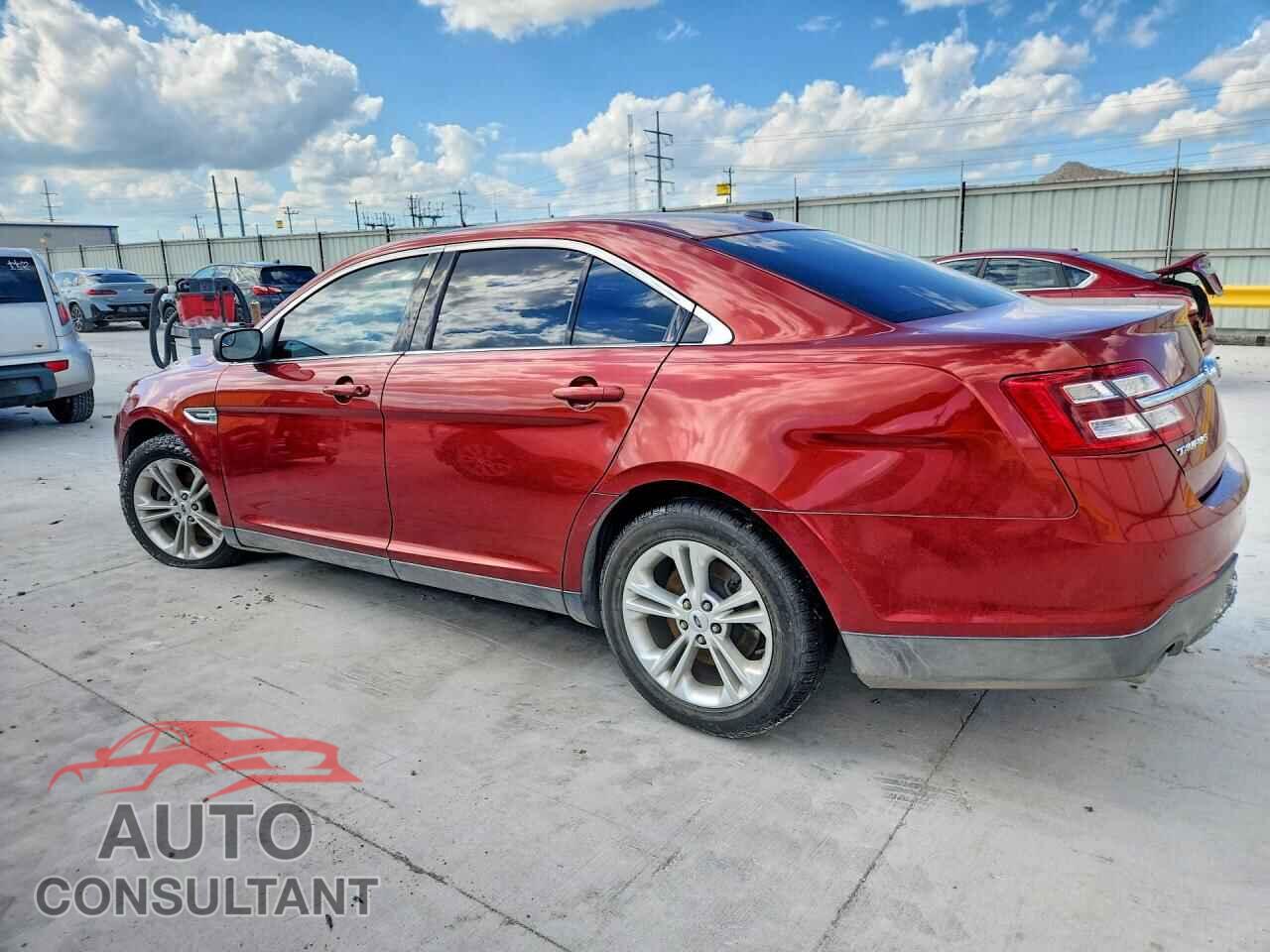 FORD TAURUS 2014 - 1FAHP2E82EG112070