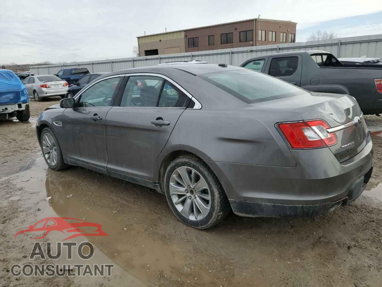 FORD TAURUS 2012 - 1FAHP2FW0CG143618