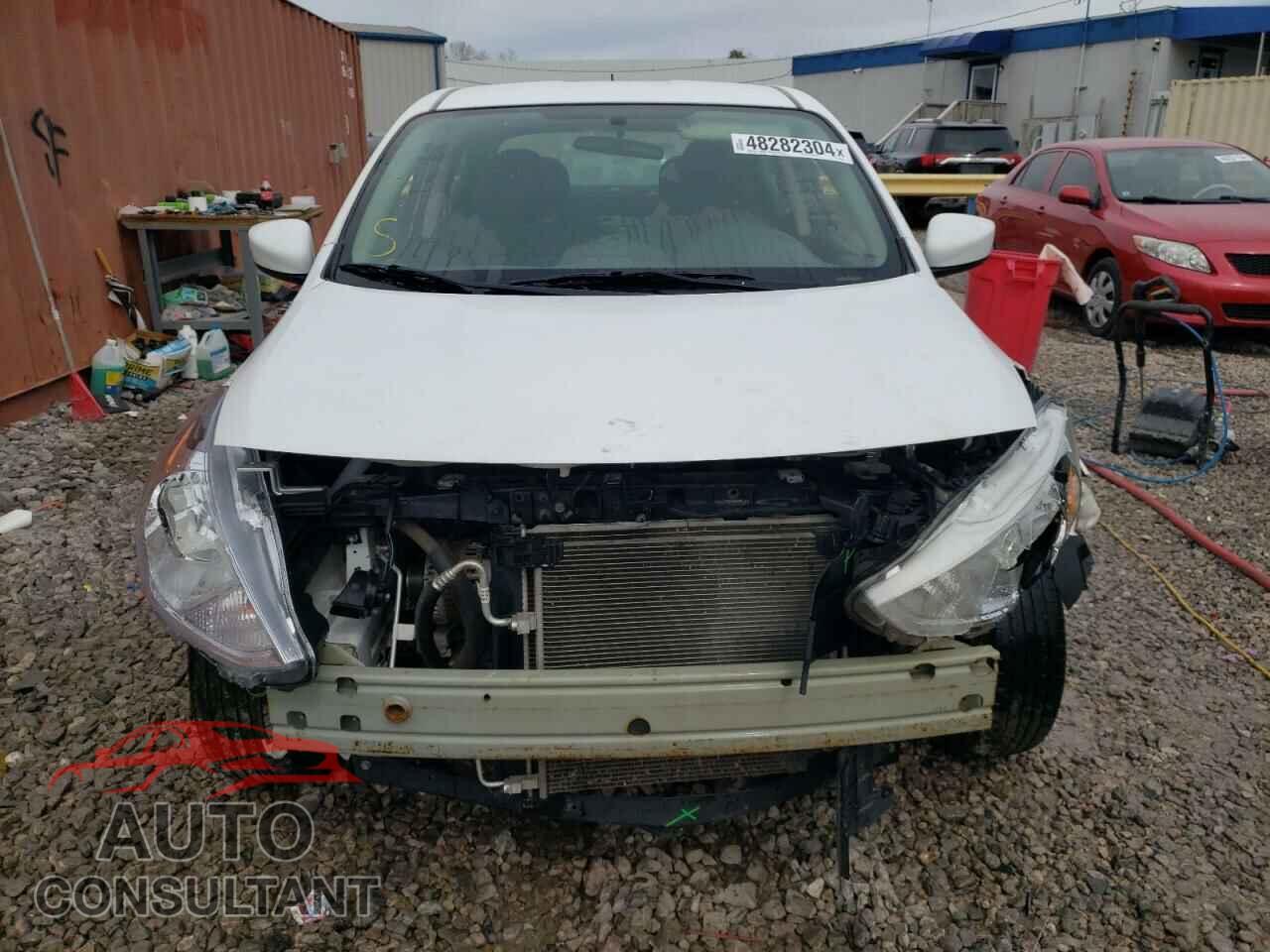 NISSAN VERSA 2019 - 3N1CN7AP3KL829222