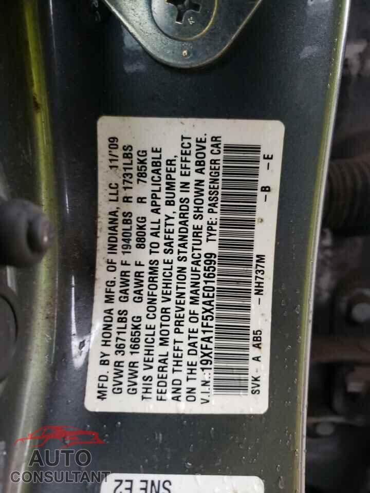 HONDA CIVIC 2010 - 19XFA1F5XAE016599
