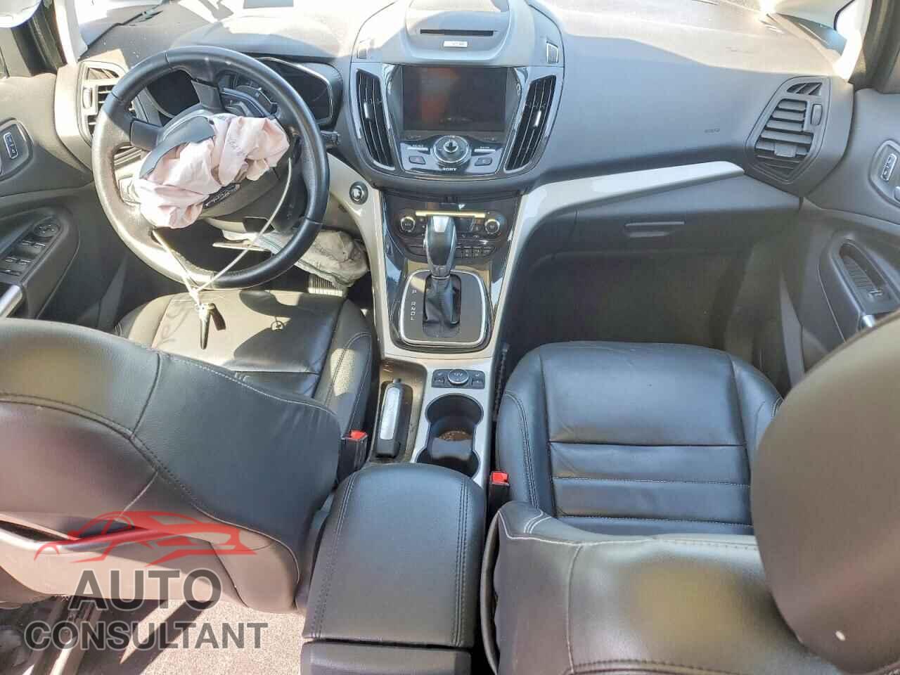 FORD CMAX 2016 - 1FADP5BU8GL115423