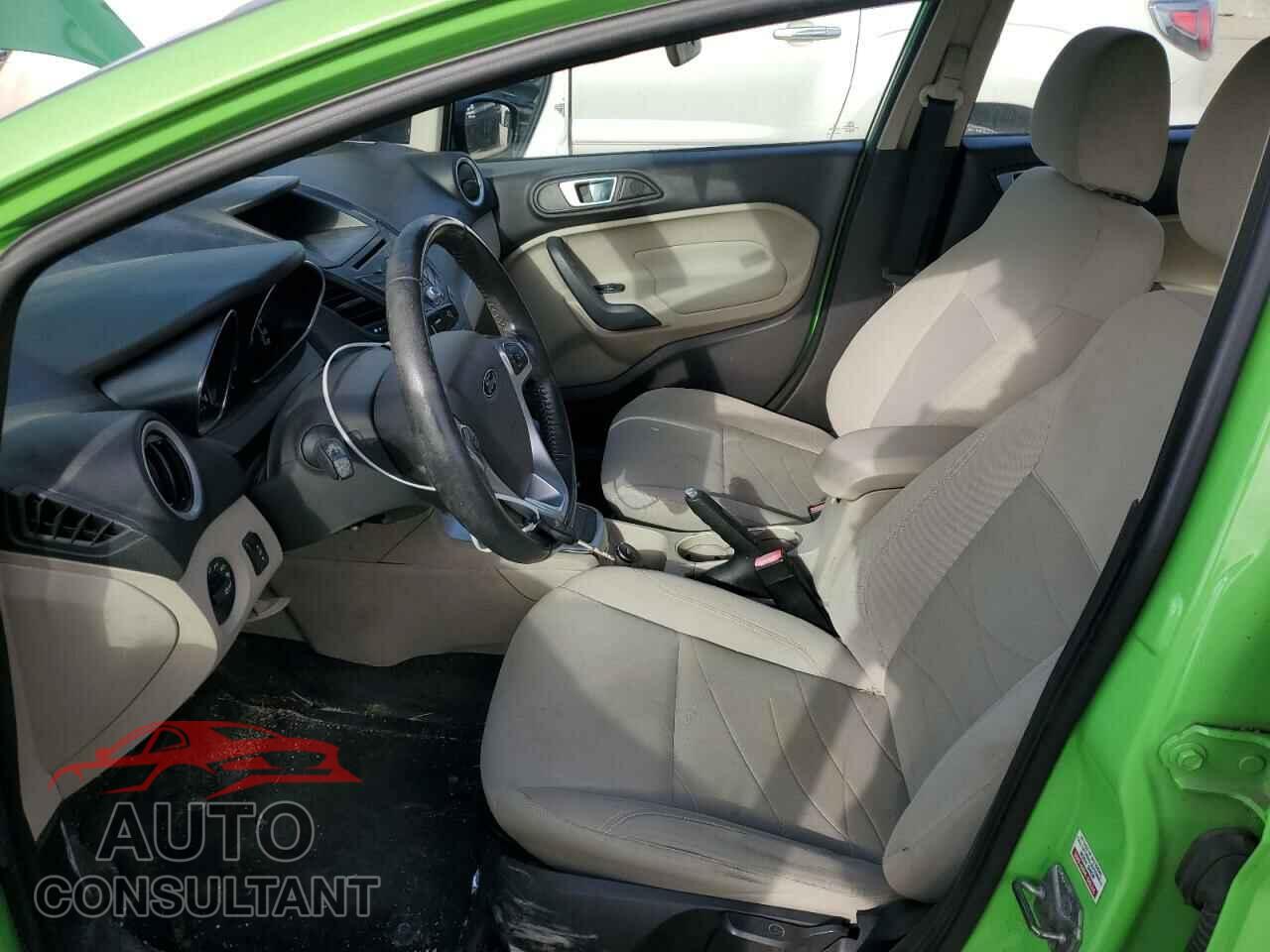 FORD FIESTA 2014 - 3FADP4BJ8EM106295