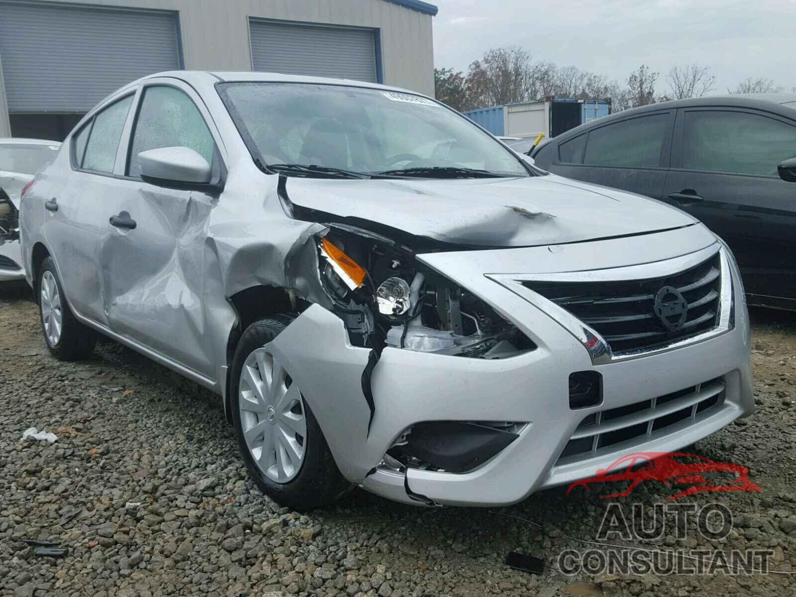 NISSAN VERSA 2017 - 3N1CN7AP6HL801407
