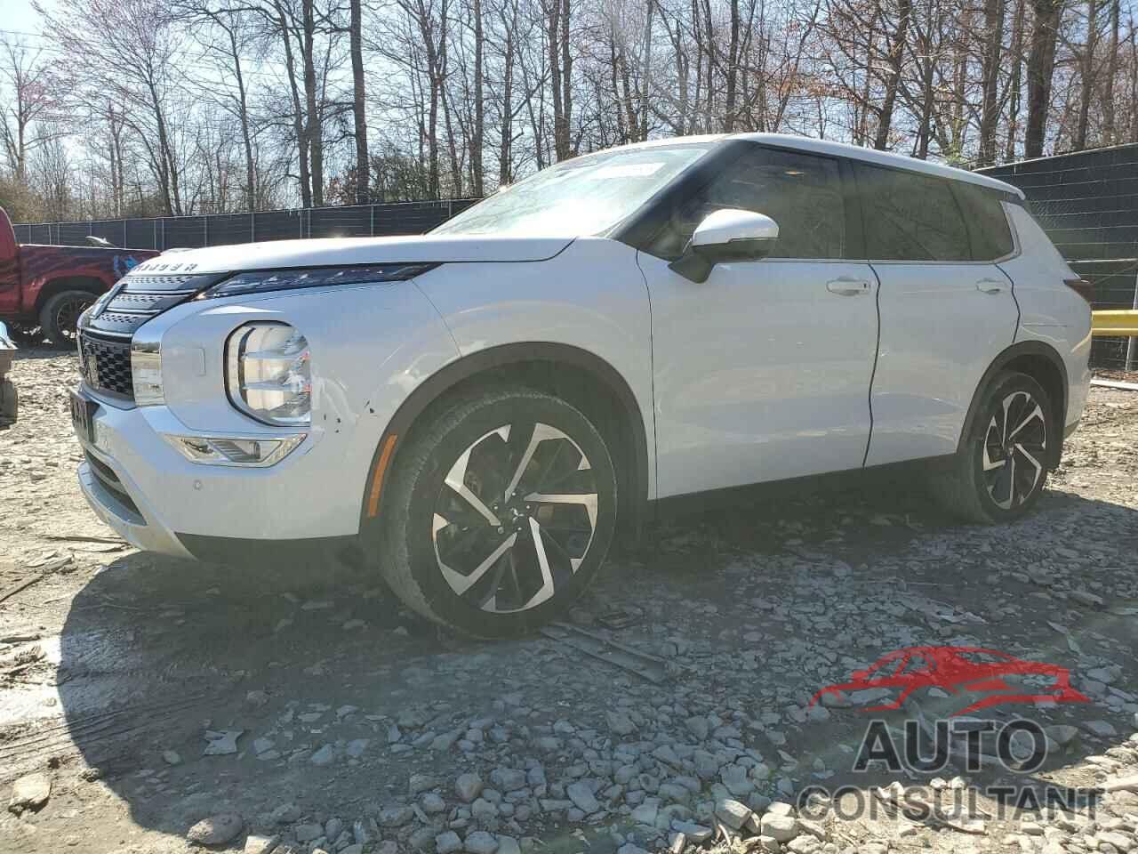 MITSUBISHI OUTLANDER 2023 - JA4J4UA89PZ020302