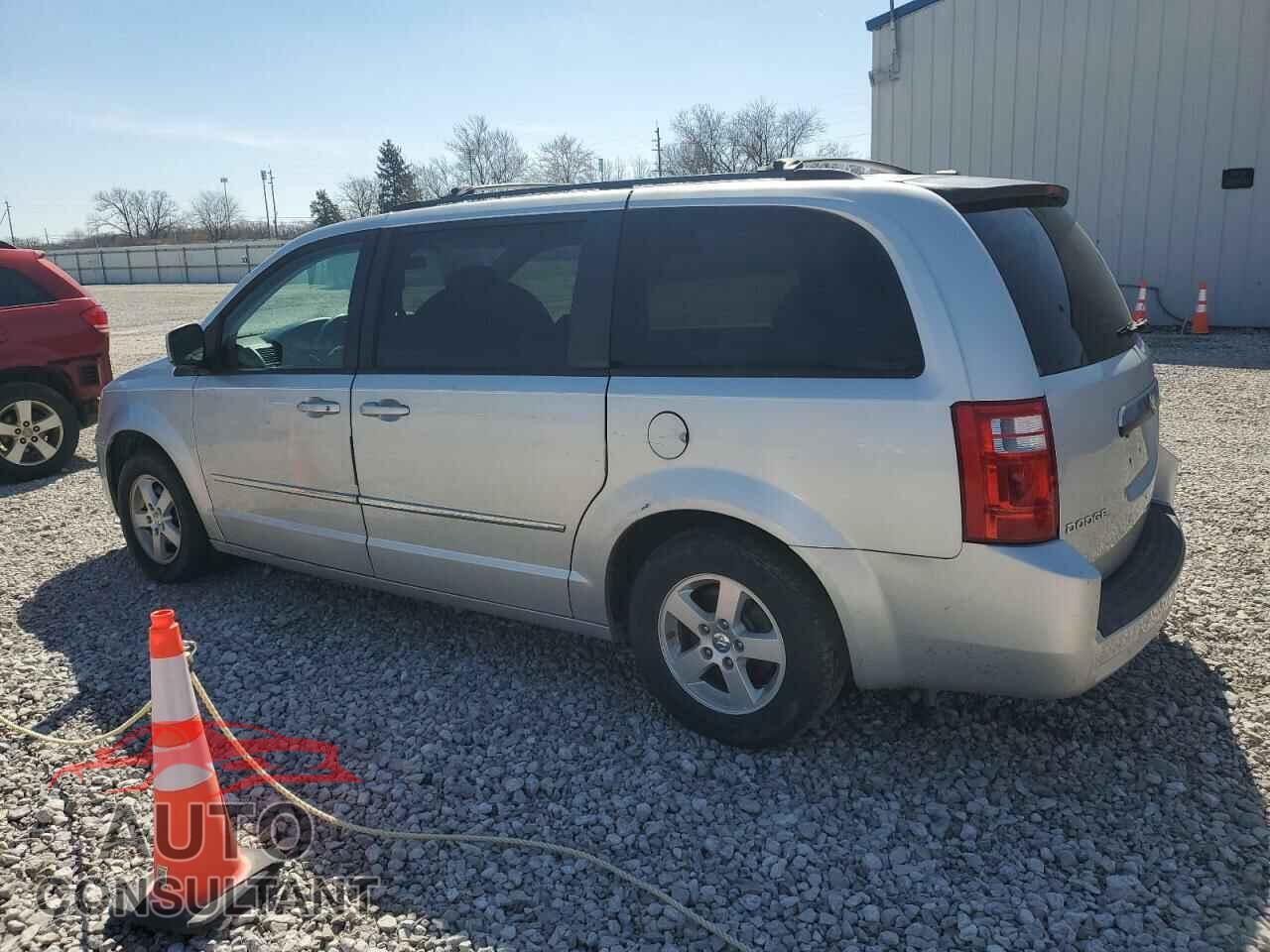 DODGE CARAVAN 2010 - 2D4RN5D17AR307328