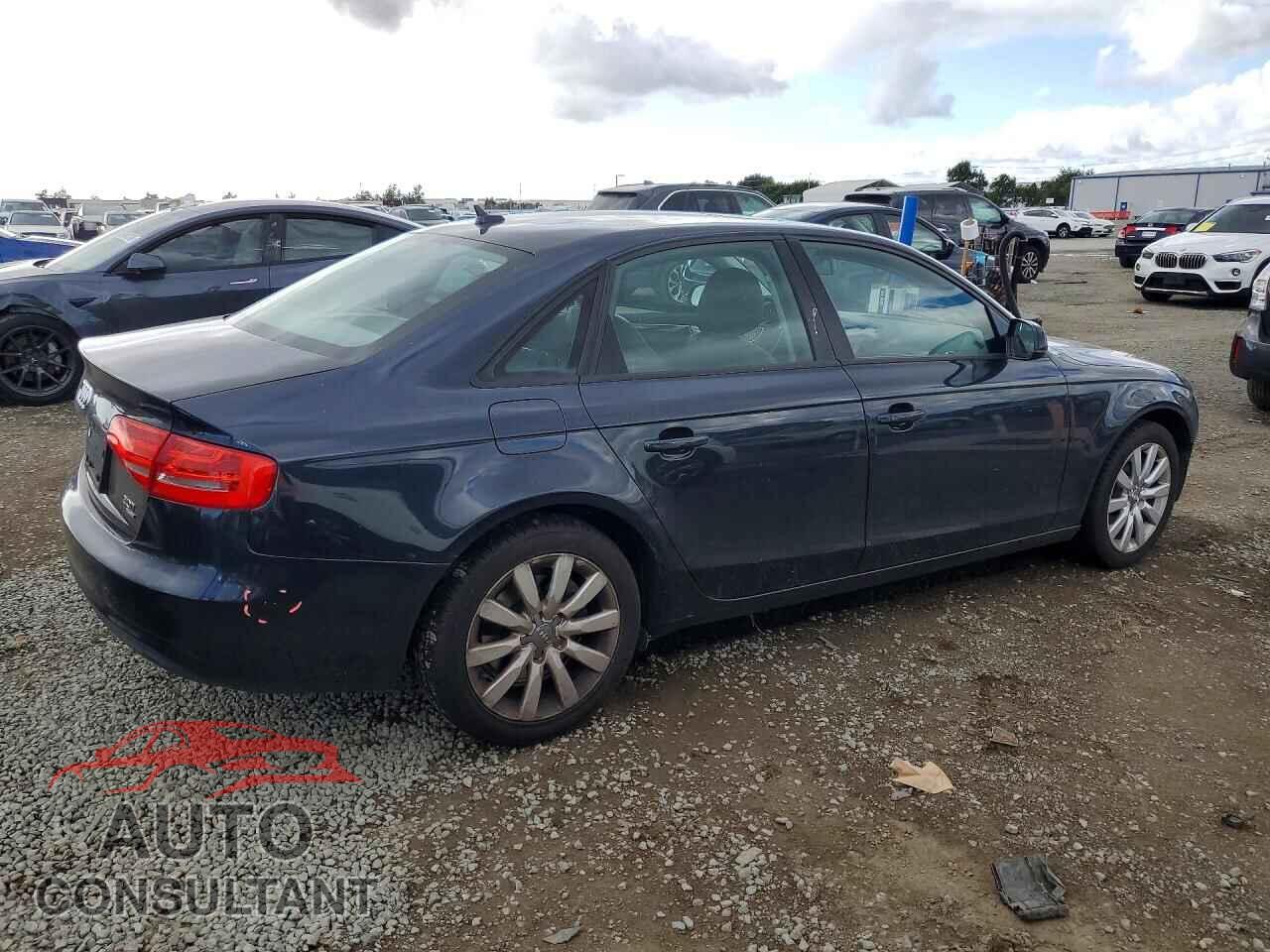 AUDI A4 2014 - WAUBFAFL1EN013376