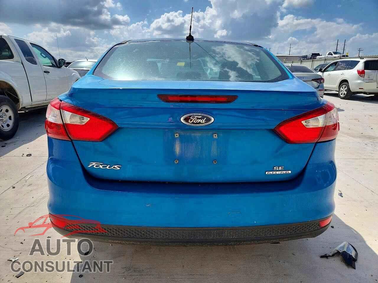 FORD FOCUS 2013 - 1FADP3F23DL169544