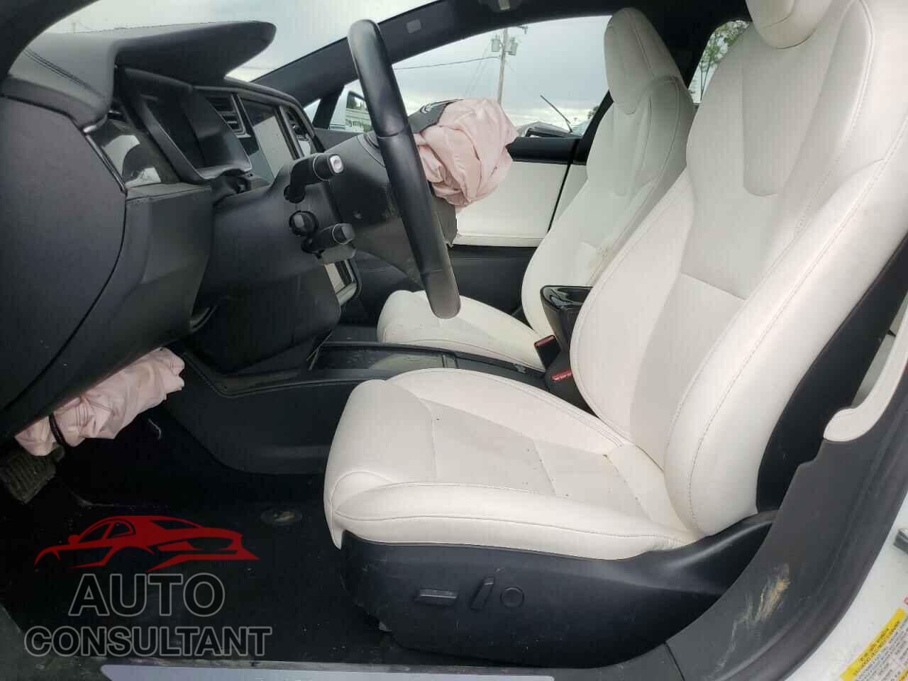 TESLA MODEL S 2021 - 5YJSA1E27MF426068