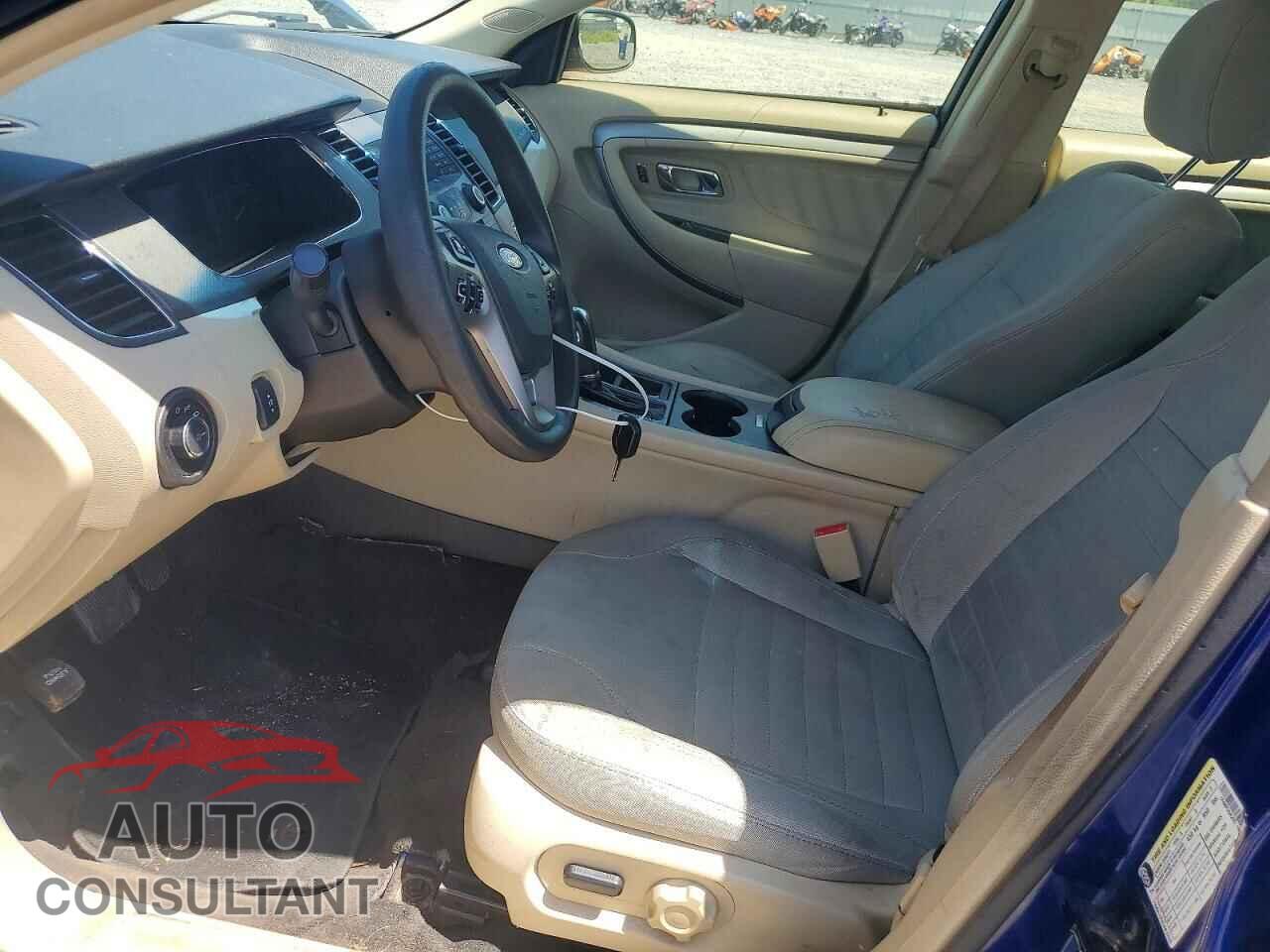 FORD TAURUS 2015 - 1FAHP2D82FG148585