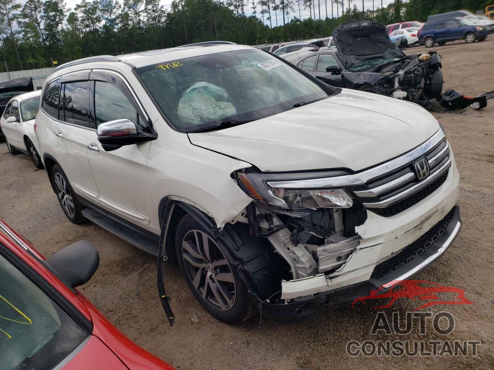 HONDA PILOT 2016 - 5FNYF6H96GB099121