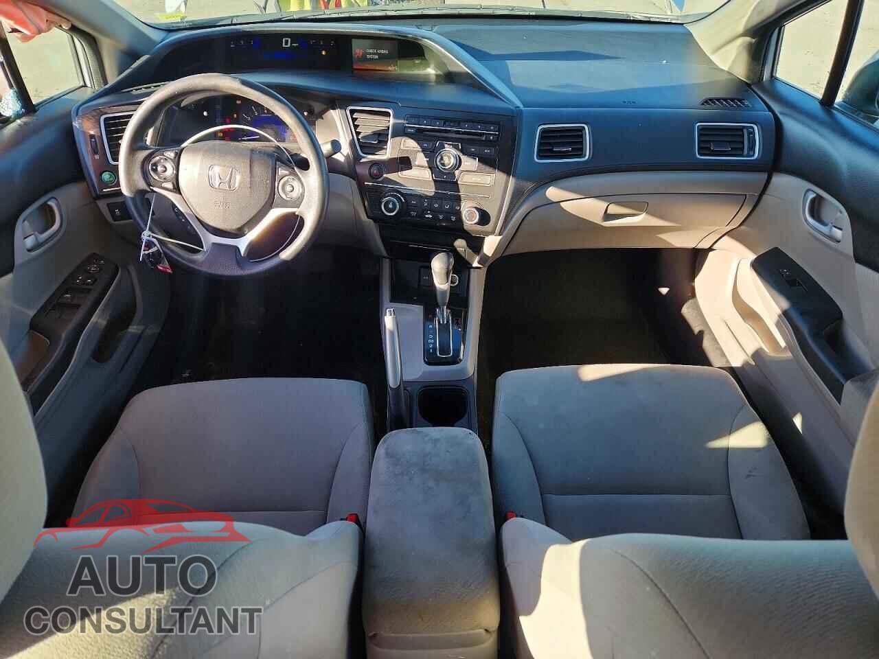 HONDA CIVIC 2013 - 2HGFB2F59DH577034