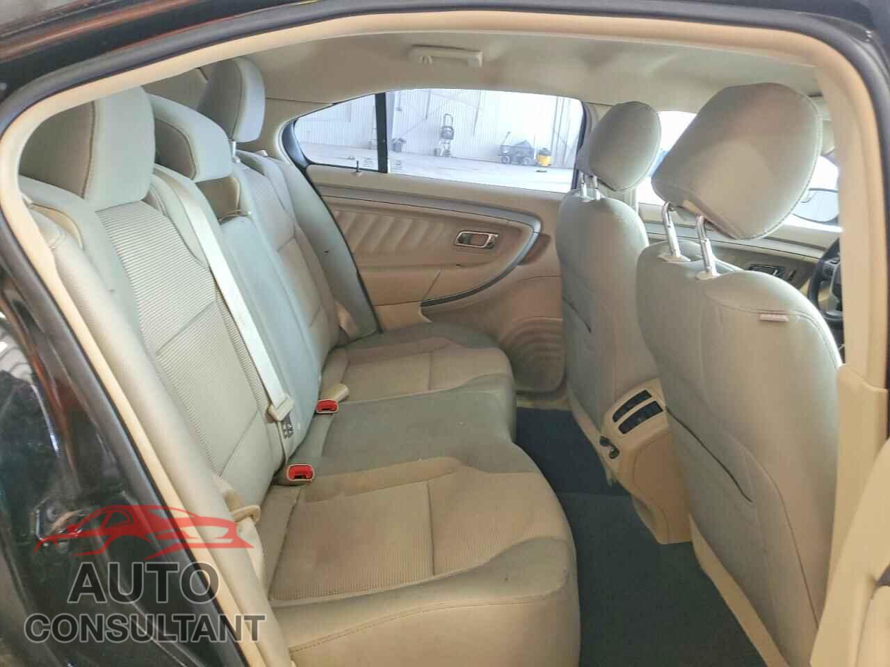 FORD TAURUS 2013 - 1FAHP2E84DG180837