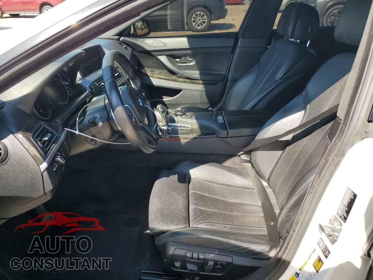 BMW 6 SERIES 2015 - WBA6B4C57FD761268