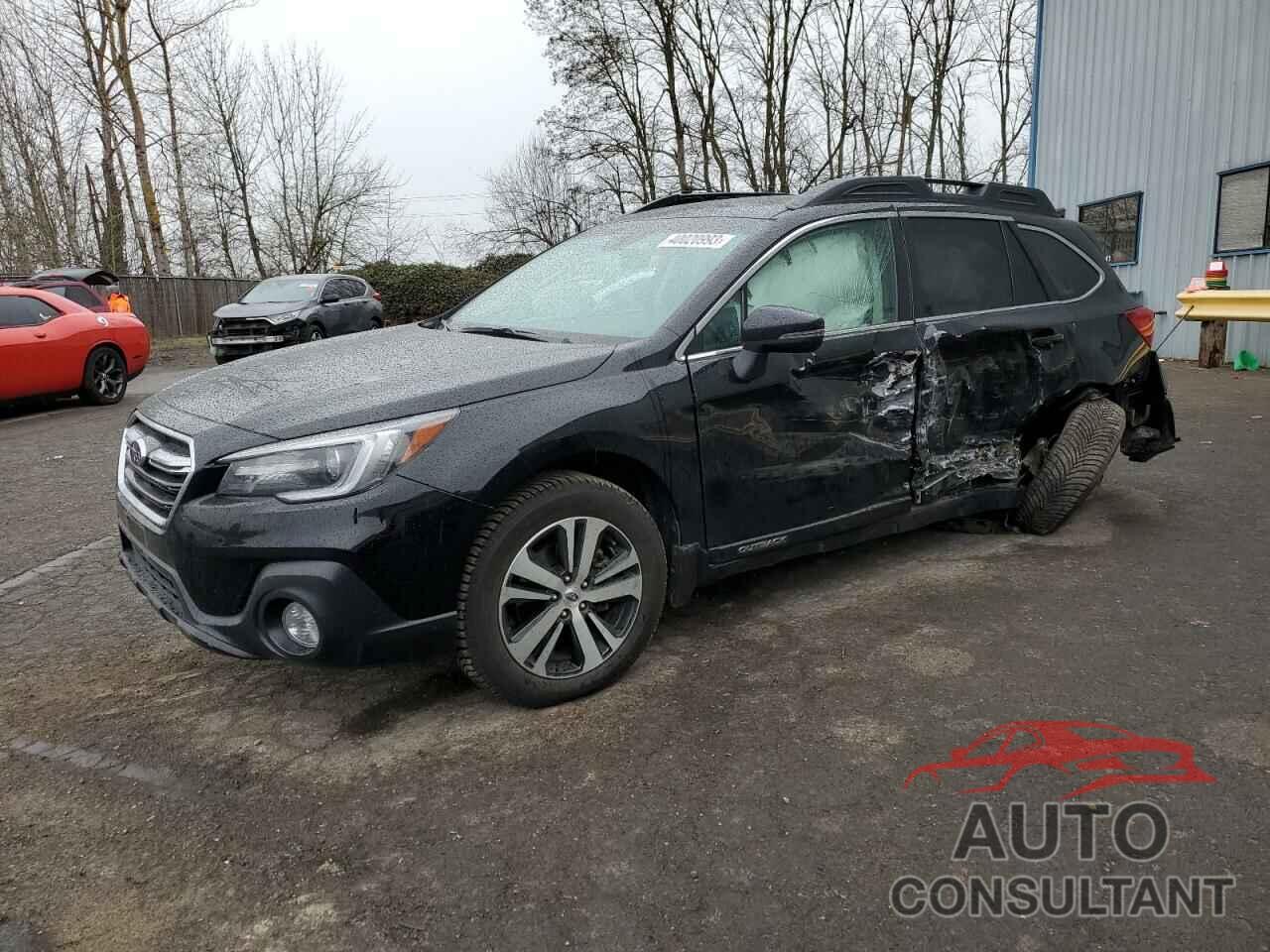 SUBARU OUTBACK 2018 - 4S4BSANC2J3257278
