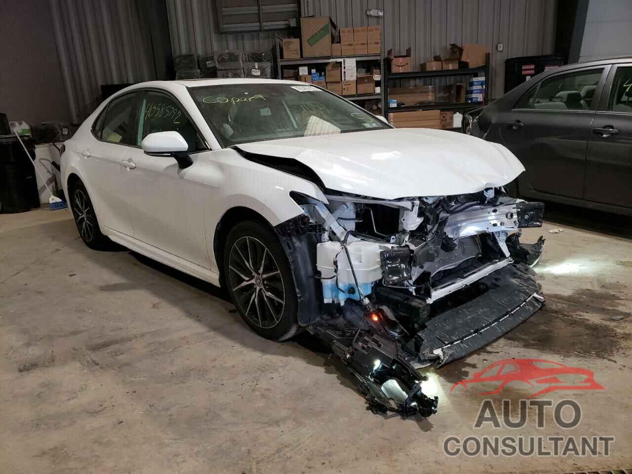 TOYOTA CAMRY 2021 - 4T1T11AK2MU523093