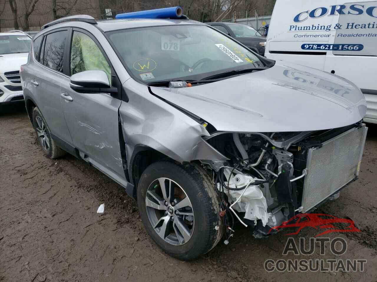 TOYOTA RAV4 2018 - JTMRFREV3JJ260693