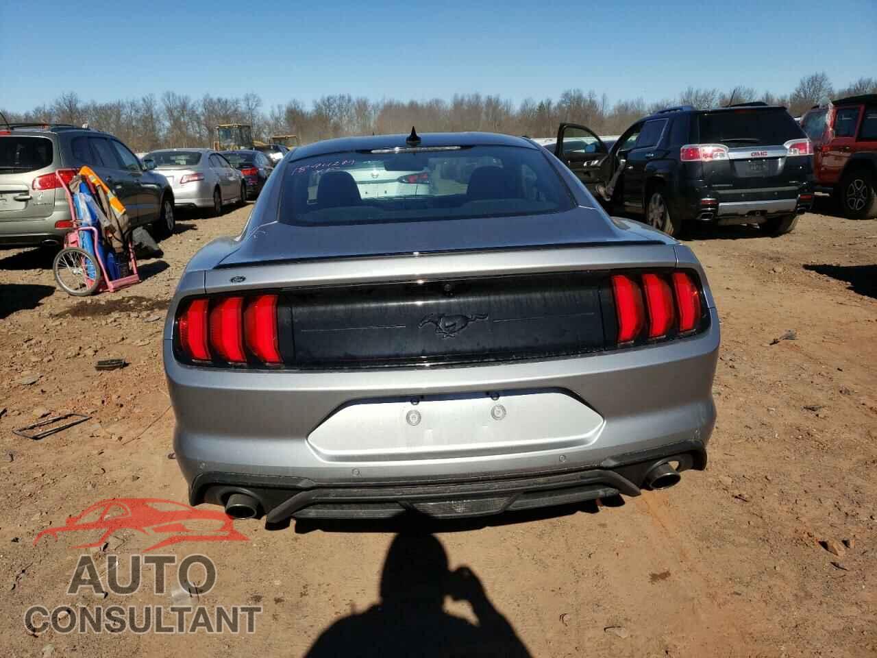 FORD MUSTANG 2020 - 1FA6P8TH1L5153411