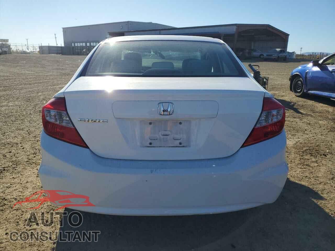 HONDA CIVIC 2012 - 2HGFB2F52CH335572