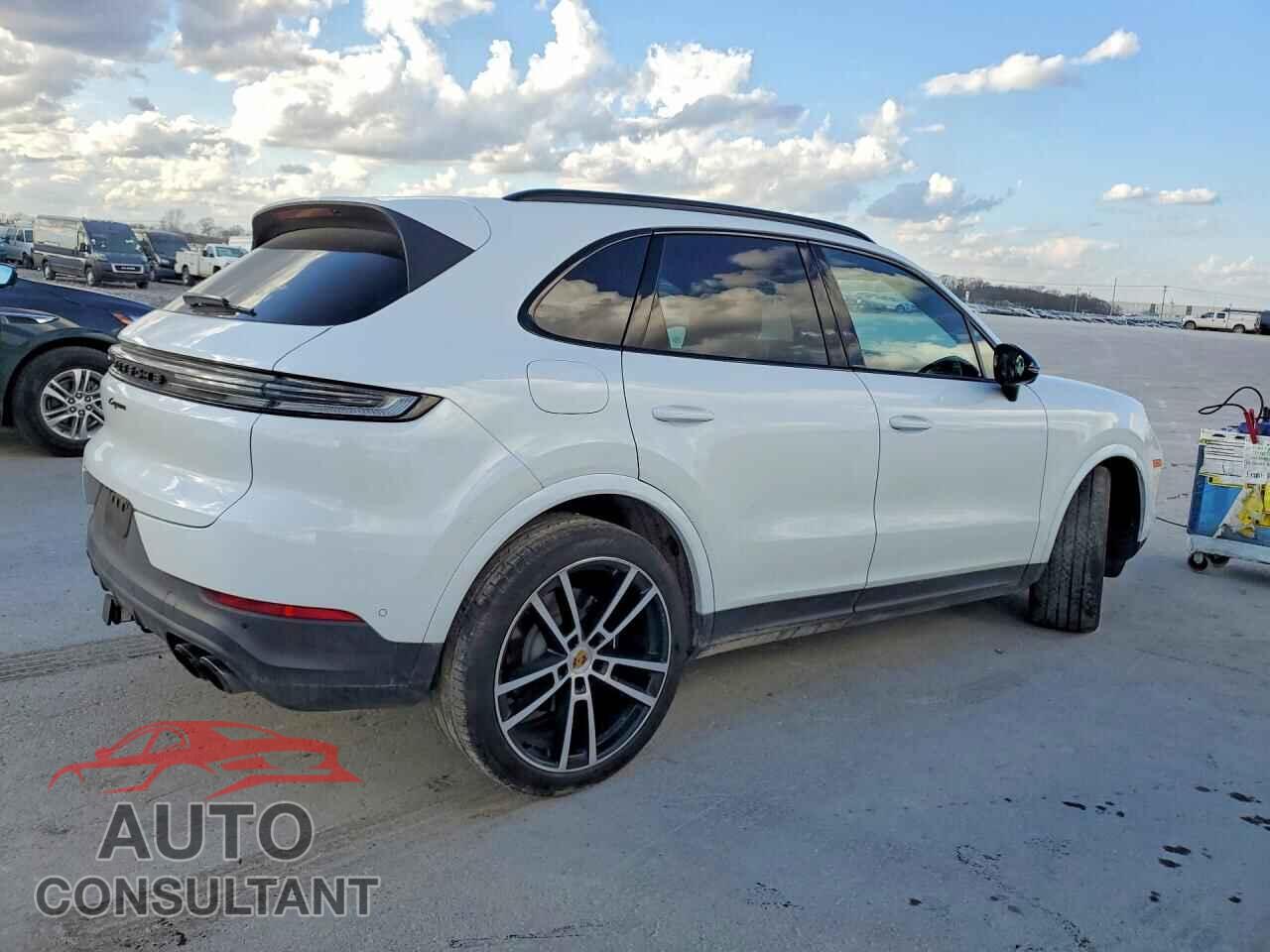 PORSCHE CAYENNE 2024 - WP1AA2AY1RDA07092