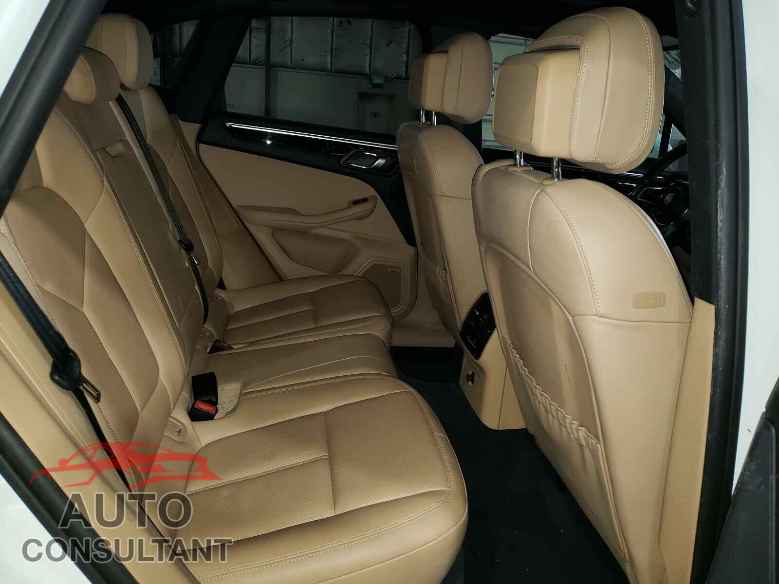 PORSCHE MACAN 2017 - WP1AB2A52HLB12716