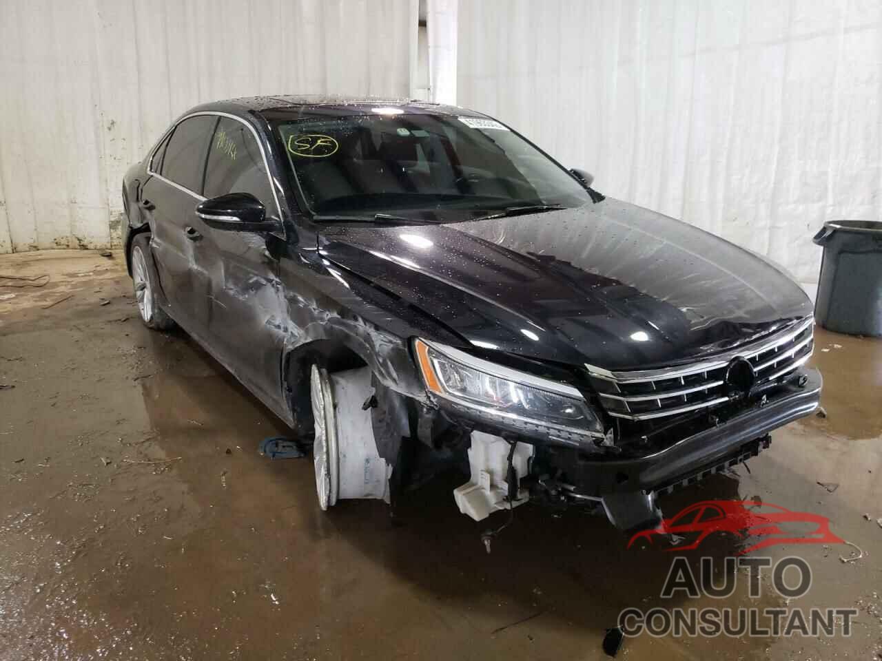VOLKSWAGEN PASSAT 2018 - 1VWBA7A38JC029217