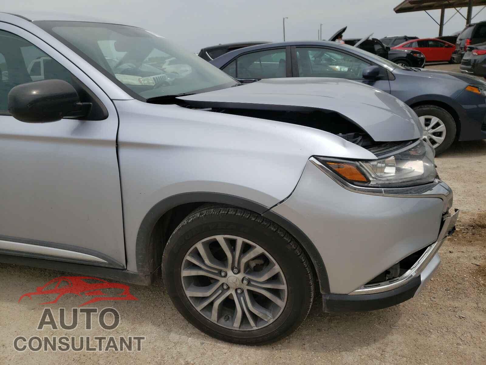 MITSUBISHI OUTLANDER 2017 - JA4AD2A38HZ035206