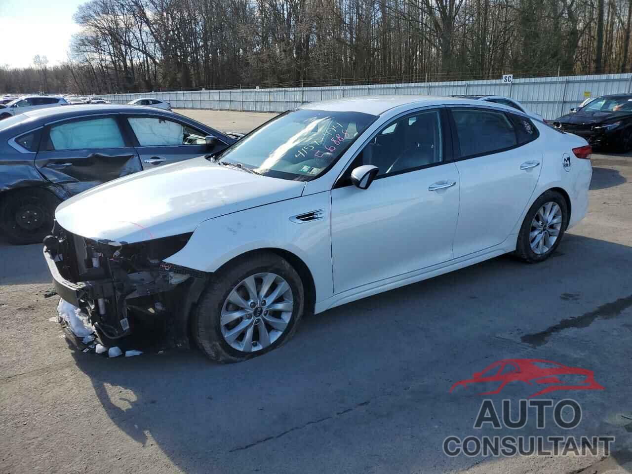 KIA OPTIMA 2017 - 5XXGU4L32HG163436