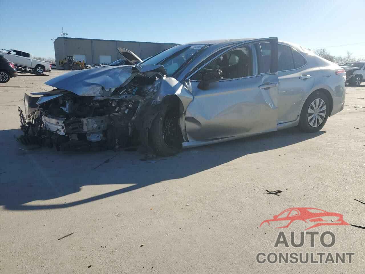 TOYOTA CAMRY 2023 - 4T1C31AK8PU054526
