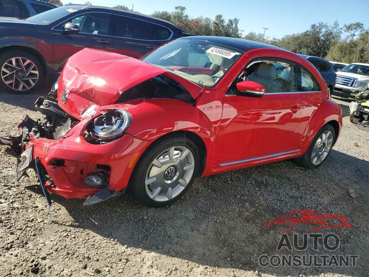 VOLKSWAGEN BEETLE 2018 - 3VWJD7AT2JM727906