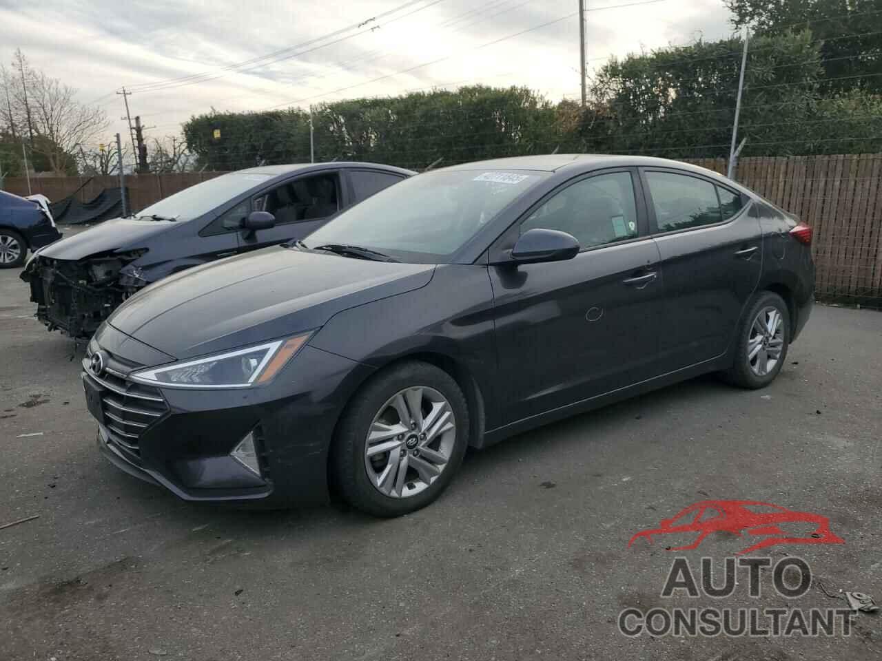 HYUNDAI ELANTRA 2020 - 5NPD84LF7LH570442