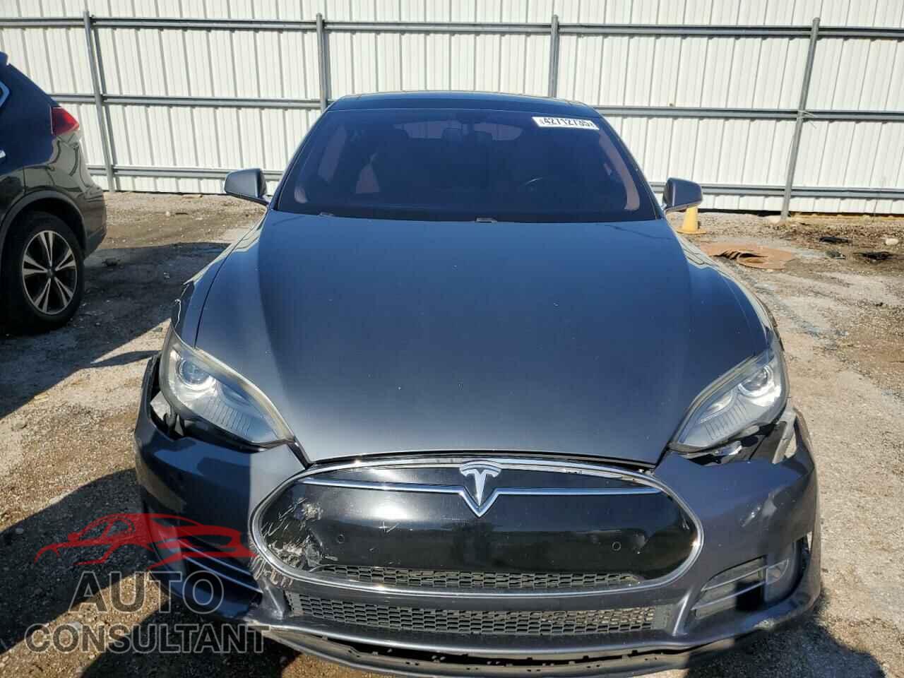 TESLA MODEL S 2013 - 5YJSA1DNXDFP27509