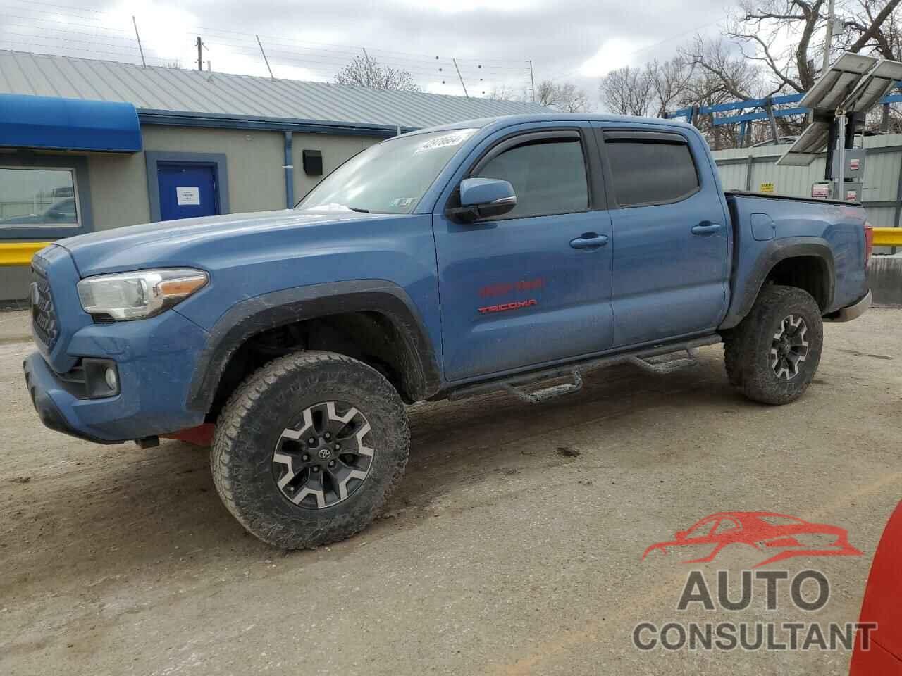 TOYOTA TACOMA 2019 - 3TMCZ5AN1KM266265