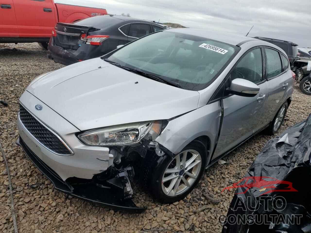 FORD FOCUS 2015 - 1FADP3K28FL224417