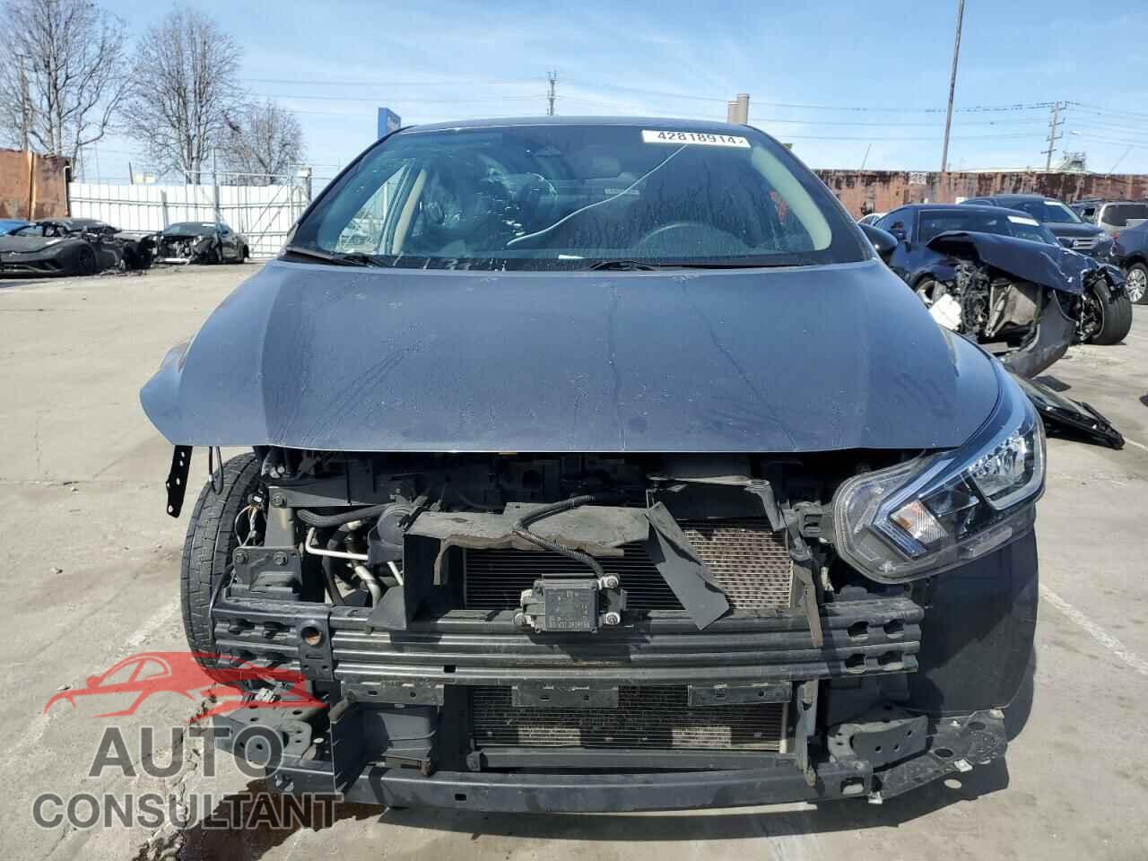 NISSAN VERSA 2020 - 3N1CN8DV6LL802453
