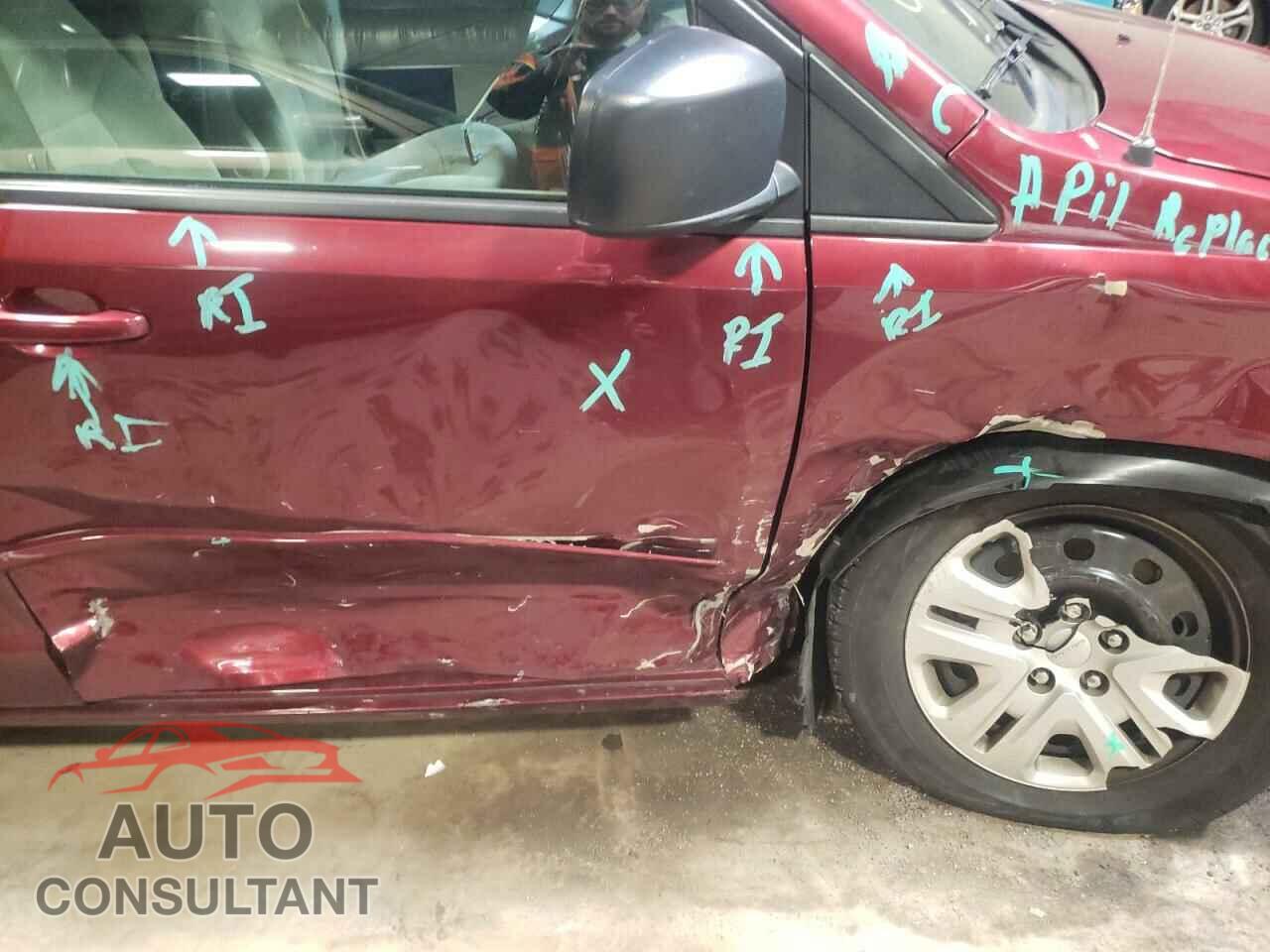 DODGE GRAND CARA 2017 - 2C4RDGBG3HR652417