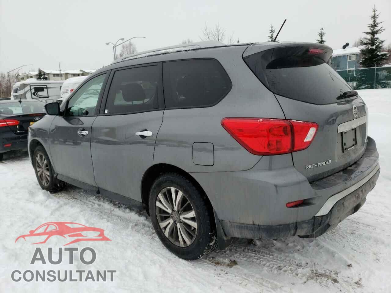 NISSAN PATHFINDER 2017 - 5N1DR2MM1HC668654