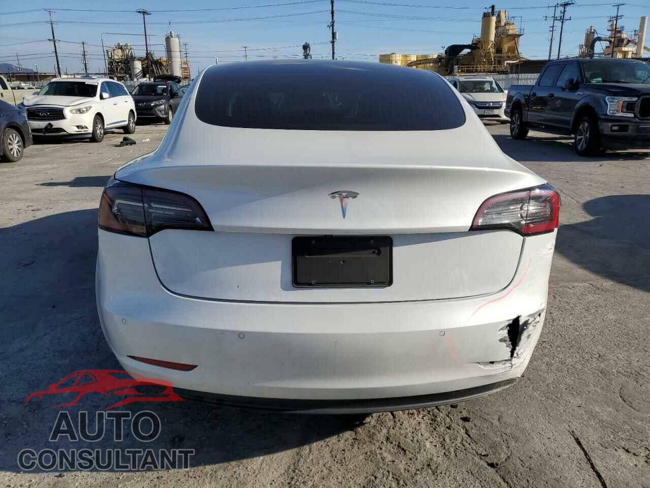 TESLA MODEL 3 2020 - 5YJ3E1EA6LF660099