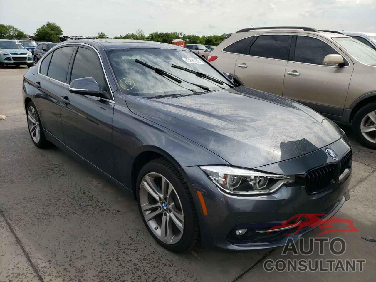 BMW 3 SERIES 2017 - WBA8B9G30HNU53869