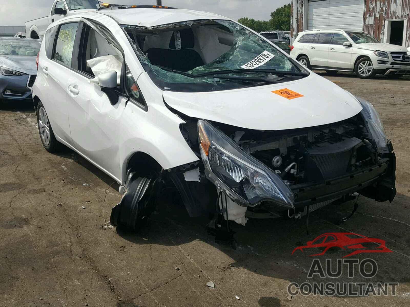 NISSAN VERSA 2017 - 3N1CE2CP4HL359565