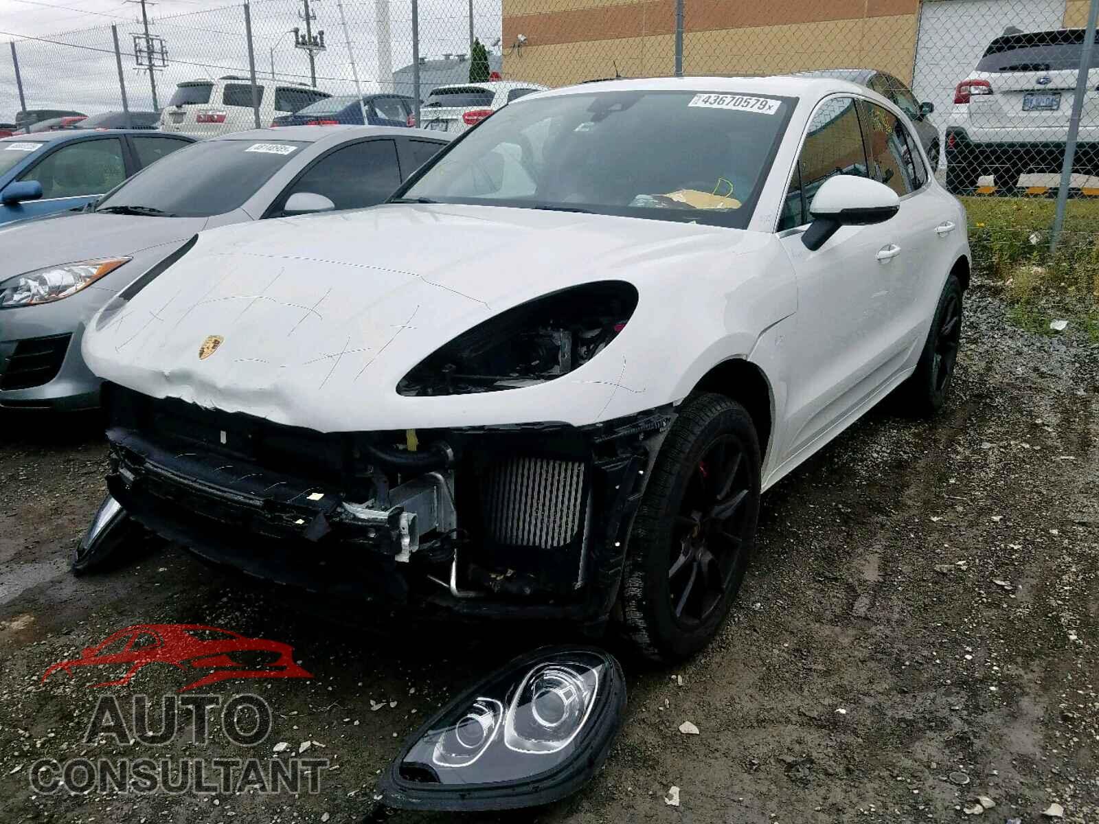 PORSCHE MACAN 2015 - WP1AF1A54FLB99210