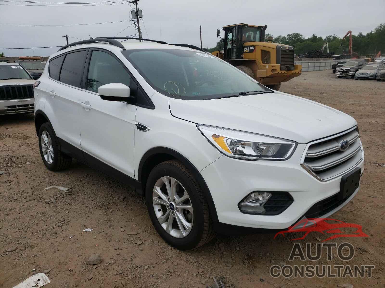 FORD ESCAPE 2018 - 1FMCU9GD1JUD33120