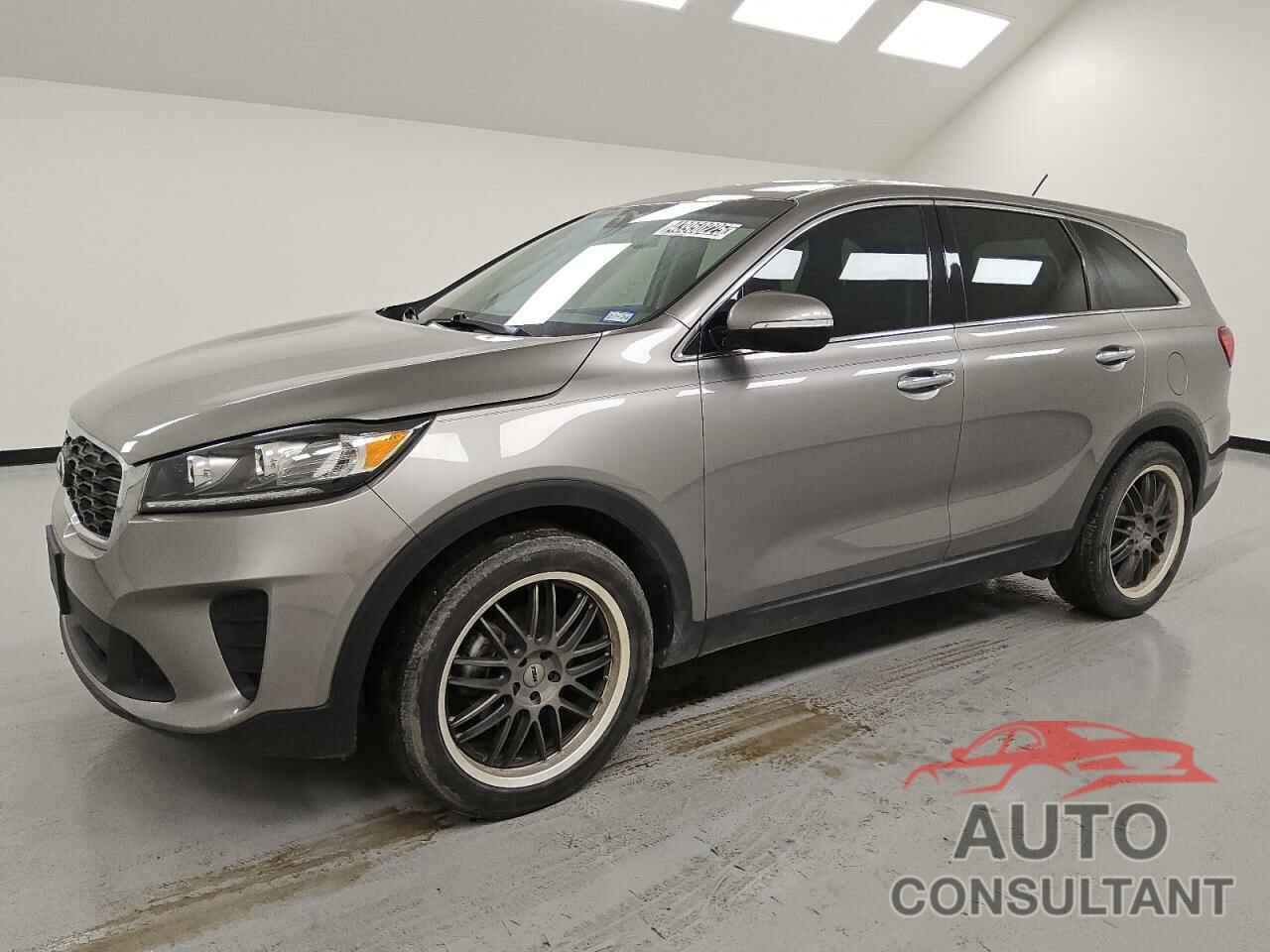 KIA SORENTO 2019 - 5XYPG4A34KG531645