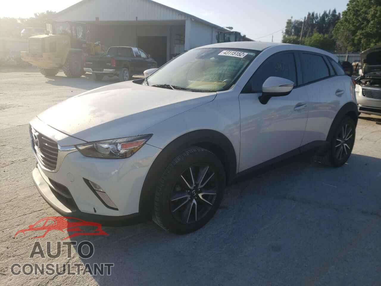 MAZDA CX-3 2018 - JM1DKDC71J0328184