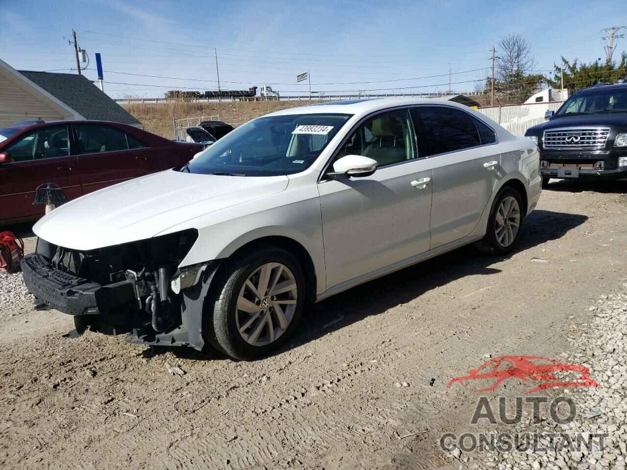 VOLKSWAGEN PASSAT 2018 - 1VWBA7A38JC024213