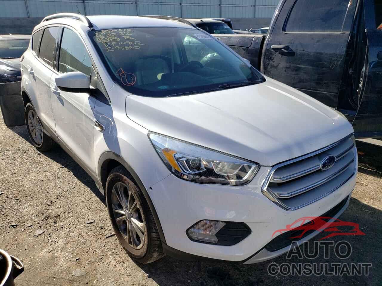FORD ESCAPE 2017 - 1FMCU0G95HUF10902