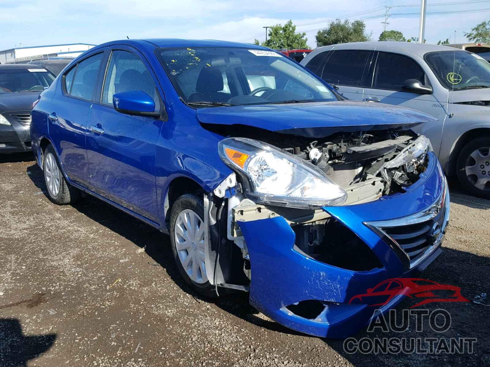 NISSAN VERSA 2017 - 3N1CN7AP0HL835665