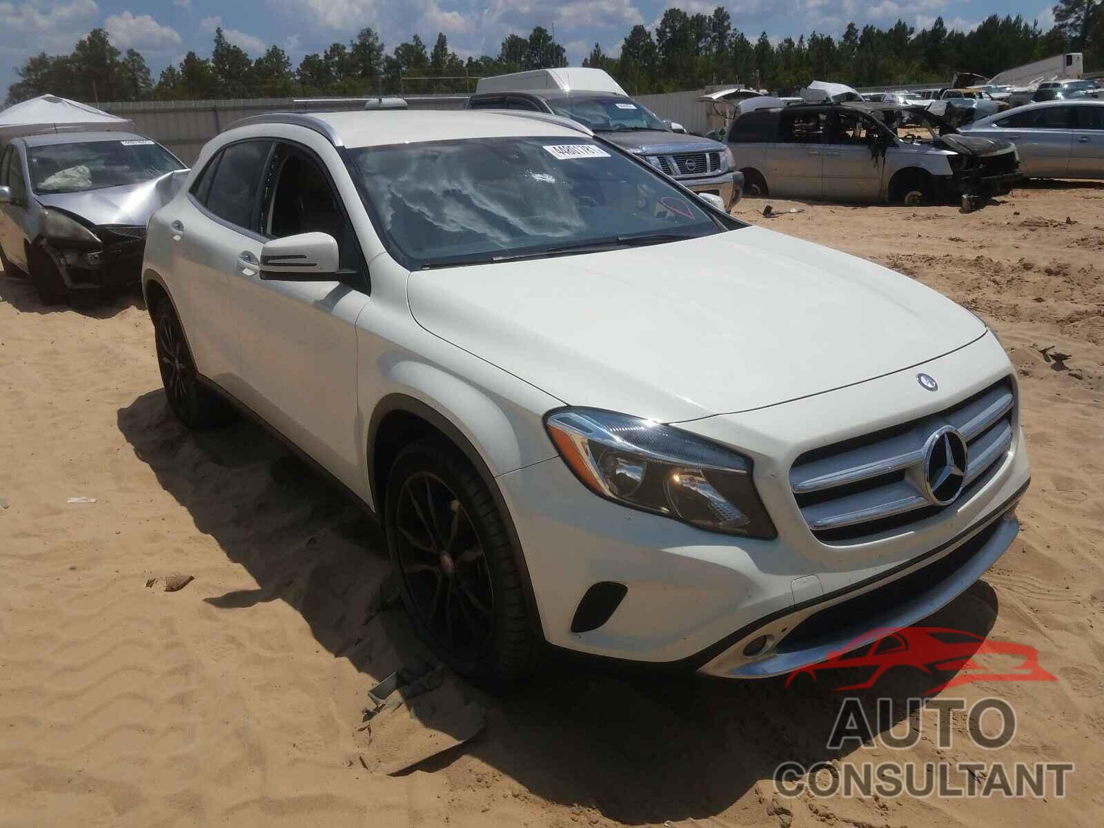 MERCEDES-BENZ GLA-CLASS 2016 - WDCTG4GB0GJ201161